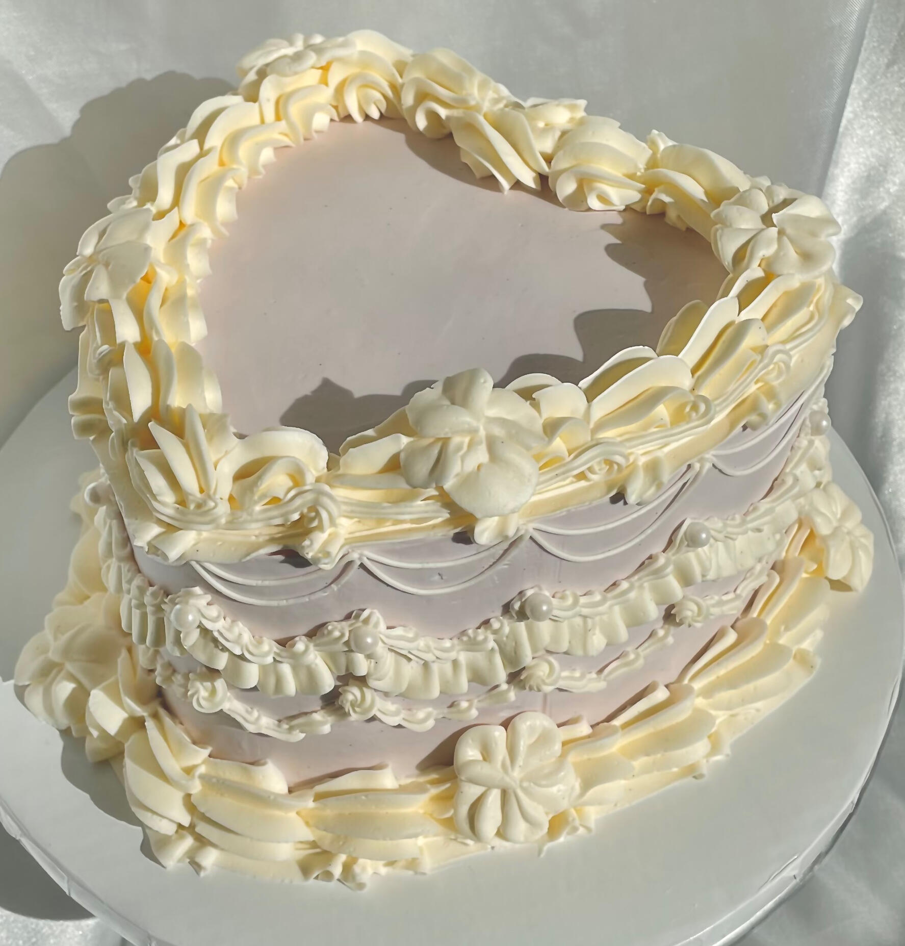 9 inch vintage wedding cake, chocolate cake/ espresso buttercream